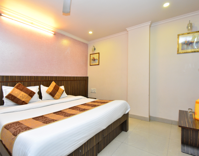 Cheap Hotels in Jaipur
