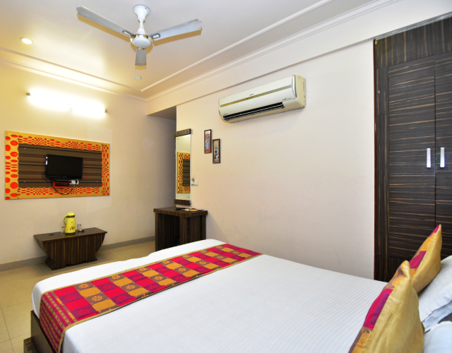 Jaipur Hotels